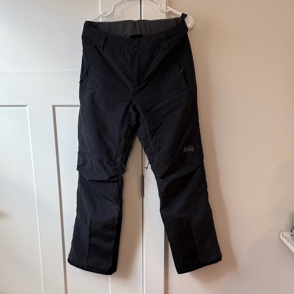 REI women’s ski pants